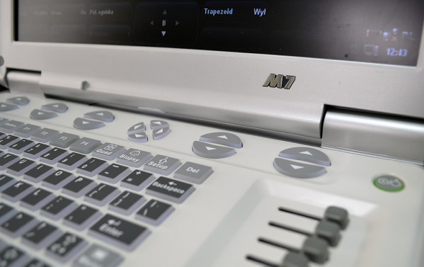 Ultrasonograf przenośny klasy PREMIUM MINDRAY M7
