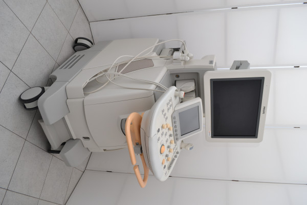 Ultrasonograf kadriologiczny  aparat USG Philips iu22